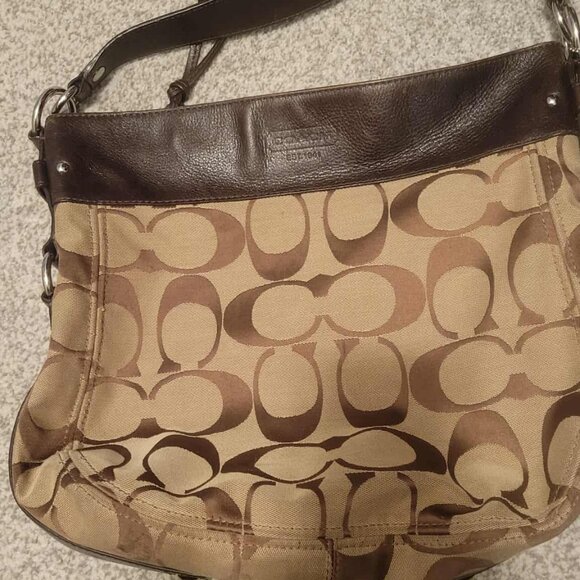 Coach Bags - Picture 4 of 6